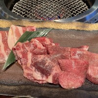 焼肉 ギュウトピア - 