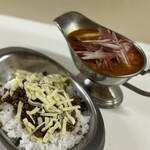 かれーの店 うどん  - 9月プレミアム・スパイシーひき肉・チーズ・焼きトマト