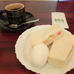 純喫茶 ラブ - モーニングセット　ハムサンド　４８０円
