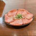 焼肉 肉萬 - 