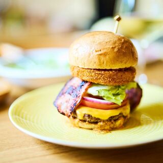 美味しさにとことんこだわったホテルクオリティーのハンバーガー