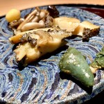 銀座 青天 - 綺麗な緑色の肝も鮑も絶品✨✨