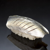 あじ・穴子・甘えび・小肌のづけ・上いか・天然たい・生ほたて