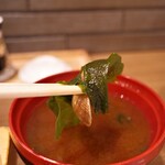 鮨処 魚周 - わかめ、あさり