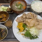 勝田亭 - 生姜焼き