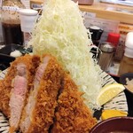 嬉嬉豚とんかつ 「君に、揚げる。」 - 