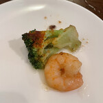 ロティサリーチキンとワイン飲み放題 Hamachan55 - 