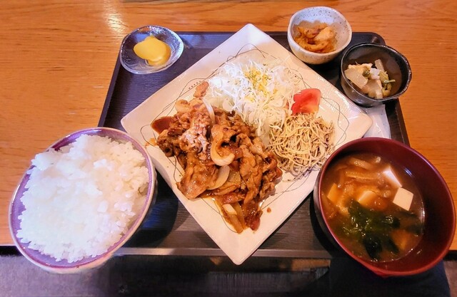 食楽茶笑市 よっかん - 大曲（食堂）の写真