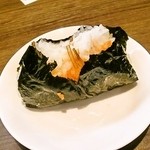 支那そばや - 佐野家のおにぎり