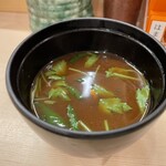 鮨屋 とんぼ - 赤出し