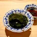 鮨 由う - ワカメポン酢