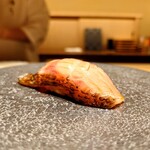 鮨 由う - 黒ムツ