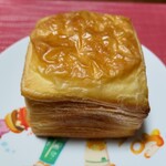 ハレパン 南越谷店 - ミルフィーユ食パン