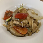 CHINESE DINING 瑞 - 美明豚バラ肉の中華風カレー炒め