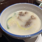 游玄亭 - コムタンスープ