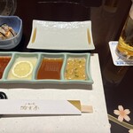 游玄亭 - タレとお通し、ビール