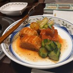 游玄亭 - キムチ盛り合わせ