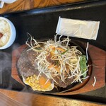 炭火焼きハンバーグ＆ステーキ アトム - 