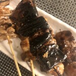 やきとり 鳥一番 - レバー（タレ）　オーバークック　黒コゲ