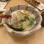 麺道 しゅはり 三宮センタープラザ店 - 