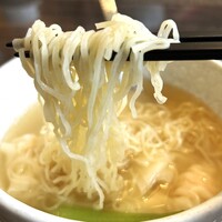 家寶 跳龍門 - 素晴らしい味わいの極細麺