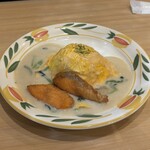 ジョイフル 松江東朝日店 - サーモンのクリームオムライス
