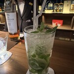 WHISKY BOTTLE BAR DEN SANNOMIYA - 