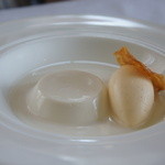シェ・ヌゥ - 定番　白ゴマのブランマンジェ
