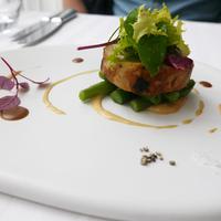 リストランテ・ホンダ - 2014年４月：花巻産　ホロホロ鶏のロトロ ゴボウのキャラメリゼとともに