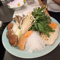 しゃぶしゃぶ・日本料理 木曽路 大宮店 - 野菜も食べなきゃアカンよ～