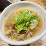 酒と飯 トリイチ - 自家製煮込み