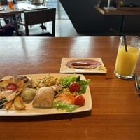 XEX TOKYO / Salvatore Cuomo Bros. - 