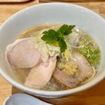 開運橋通 ふじ原 - 【豚清湯と貝出汁の塩そば】