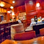 アパホテル - 正面がドリンクバーです。