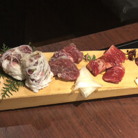 肉匠 牛虎 西中島店 - 