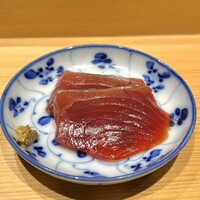 鮨処 やまと - カツオの漬け、福井の地がらし（じがらし）