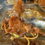 亀八食堂 - ♦︎ｶﾙﾋﾞ分厚ｩ〜　※火を止めるのを忘れずに(笑)