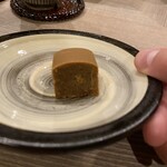 江戸前芝浜 - 番外。こちらを紹介してくれた方が奈良から持参したという古代料理の蘇。