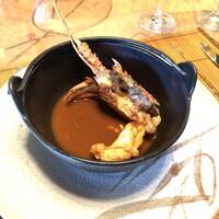 鎌倉山 本店 - 伊勢海老ブイヤベース
                      旨みが凝縮されたスープ