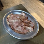 ホルモン ここから - 