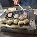 ホルモン ここから - 