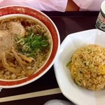 小谷サービスエリア(下り線) スナックコーナー・フードコート - 尾道ラーメン・炒飯セット