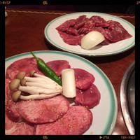 上野太昌園 上野本店 - 上タン塩とハラミ