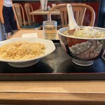 新川大勝軒飯店 - ラーメン鉢が牛丼のどんぶりみたい