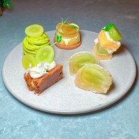 ERUTAN RESTAURANT BAR - 