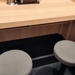 豚山 - カウンター席