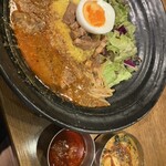 SPICY CURRY 魯珈 - 