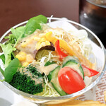 ポンポン キッチン&カフェ - サラダ