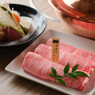 【松阪牛】精選上等肉品，盡享涮涮鍋與壽喜燒的美味