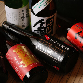 【種類豐富】精選的葡萄酒與日本清酒